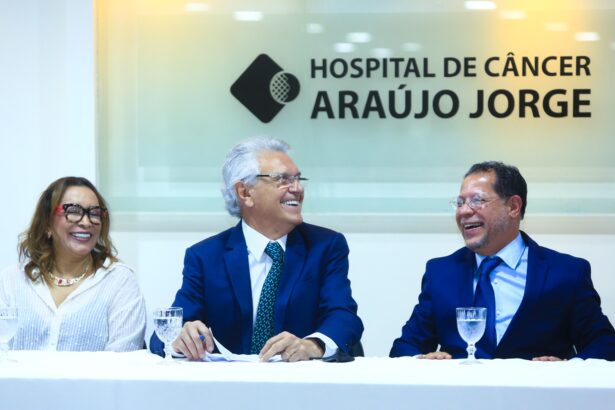Goiás renova apoio financeiro de R$ 21,6 milhões ao Hospital Araújo Jorge Goiás renova apoio financeiro de R$ 21,6 milhões ao Hospital Araújo Jorge