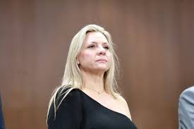 Convidada para evento nacional do Avante, Luciene Peixoto fica mais perto de se firmar como vice de Mabel Convidada para evento nacional do Avante, Luciene Peixoto fica mais perto de se firmar como vice de Mabel
