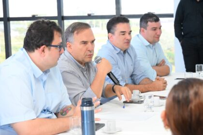 Prefeito Mabel apresenta modelo de gestão para Cais e UPAs de Goiânia   