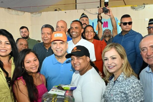 Prefeitura de Goiânia distribui mais de 1,4 mil cestas básicas para famílias em situação de vulnerabilidade Prefeitura de Goiânia distribui mais de 1,4 mil cestas básicas para famílias em situação de vulnerabilidade