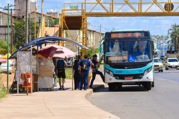 Governo de Goiás consegue suspender aumento das tarifas do transporte no Entorno do DF