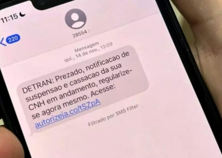 Criminosos aplicam novo golpe usando dados pessoais para extorsão