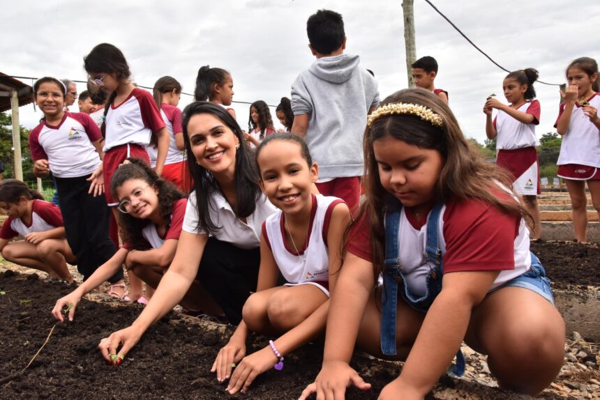 Aparecida celebra o Dia Mundial da Água com plantio de mudas no Viveiro Cerrado