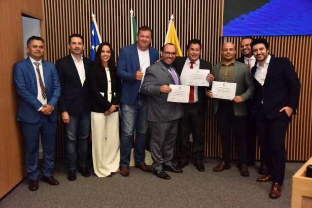 Prefeito Leandro Vilela participa de homenagem ao Dia do Jornalista e destaca importância da imprensa para a democracia