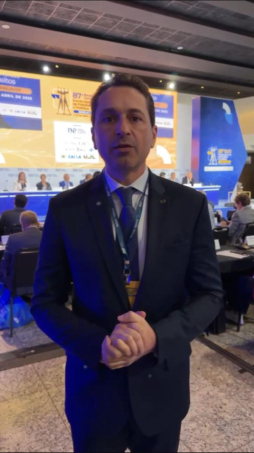 Prefeito Vilela assume vice-presidência de Infraestrutura da Frente Nacional de Prefeitas e Prefeitos
