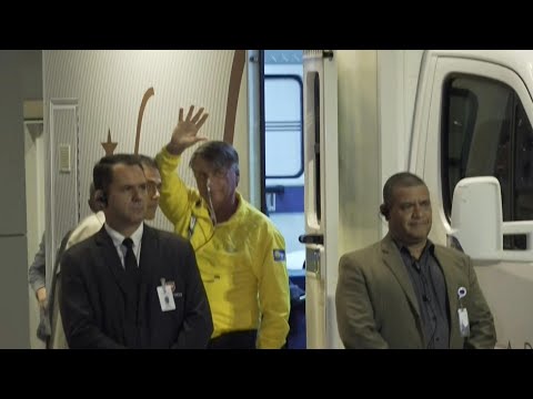 Após 12 horas, cirurgia de Bolsonaro é concluída com sucesso; ex-presidente está estável e Michelle agradece apoio