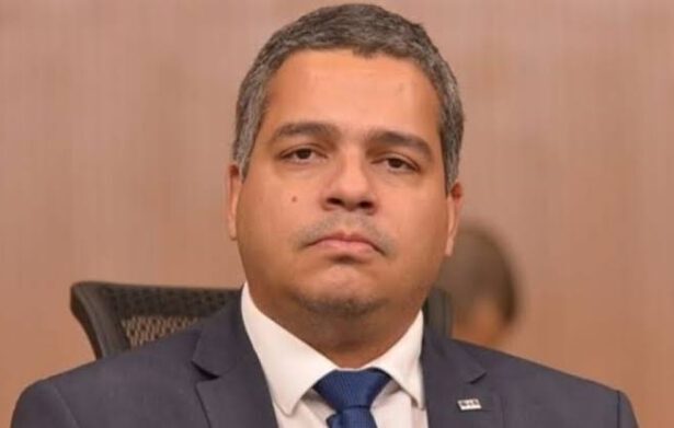 Kowalsky Ribeiro reassume cargo de procurador‑geral da Câmara de Goiânia 40 dias após exoneração