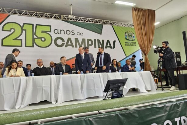 Câmara de Goiânia aprova, em primeira votação, reajuste para professores e auxílio-locomoção a servidores administrativos da Educação