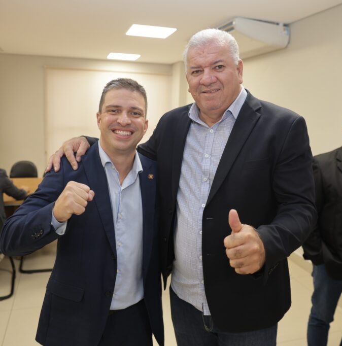 Delegado Humberto Teófilo presta contas na Câmara de Aparecida de Goiânia