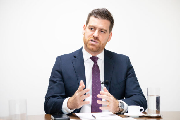 Audiência expõe suspeitas sobre multas de trânsito em Goiânia e levanta debate sobre legalidade e transparência