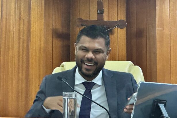 Novo marco urbanístico: Câmara aprova regra para estacionamento em grandes complexos esportivos