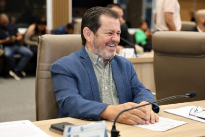 Gleison Flávio assume liderança do prefeito na Câmara de Aparecida e reforça articulação entre os poderes