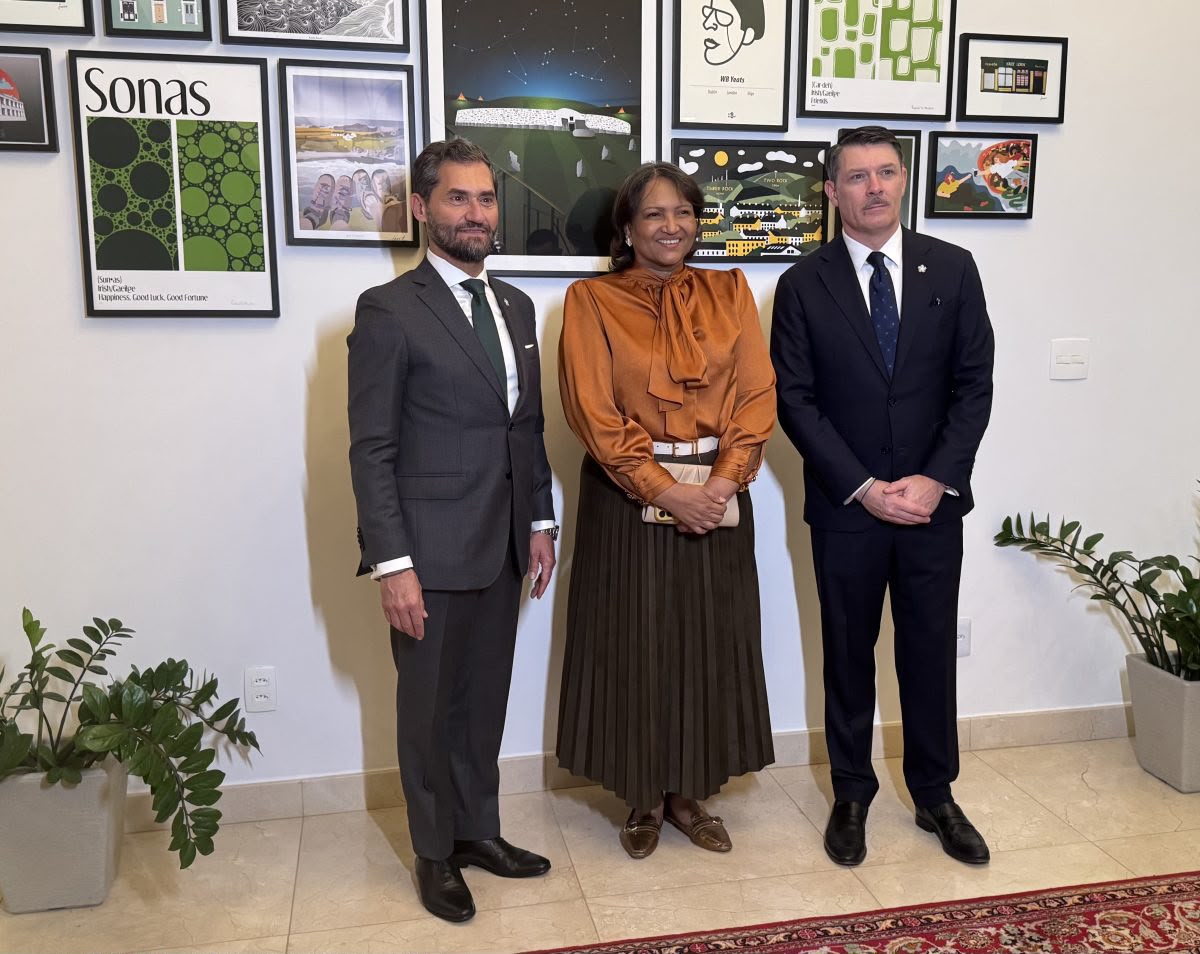 Vice-prefeita Coronel Cláudia representa Goiânia em cerimônia diplomática promovida pela Irlanda