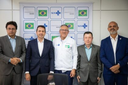 Em agenda com ministro da Saúde, prefeito Vilela busca novos investimentos para saúde de Aparecida