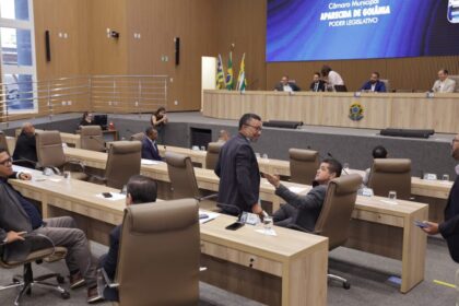 Vereadores aprovam novas denominações para CREAS e escola municipal
