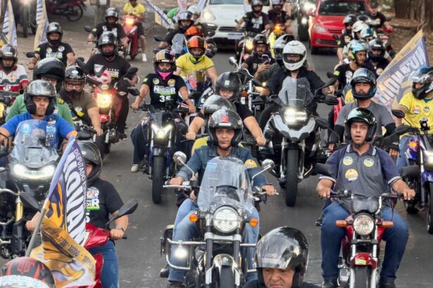 Gayer leva campanha às ruas de Goiânia e reúne apoiadores em motociata na região norte