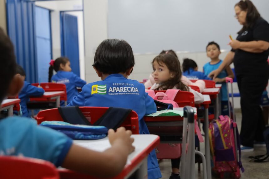 Concurso público da Secretaria de Educação de Aparecida avança na definição da banca examinadora Concurso público da Secretaria de Educação de Aparecida avança na definição da banca examinadora