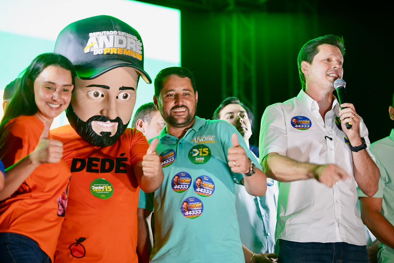 Daniel Vilela e André do Premium reúnem milhares em ato político no Entorno do DF