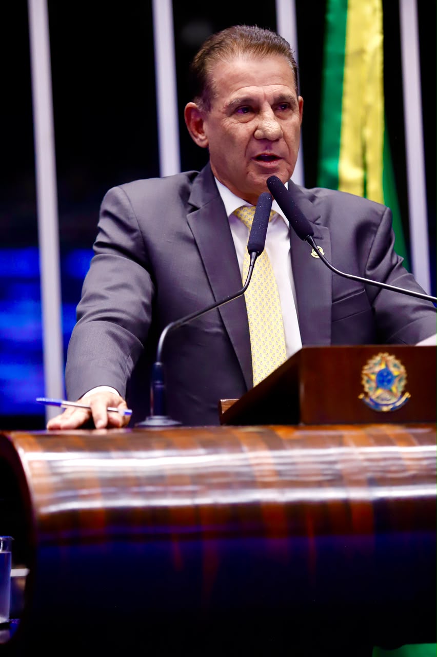 Senador Vanderlan vai à tribuna, defende fim da escala 6×1 e critica uso eleitoral da proposta: “O trabalhador não pode ser lembrado em outubro e esquecido em novembro”