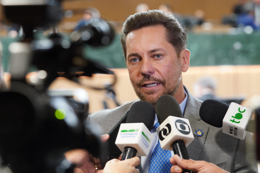 Bruno Peixoto põe dois critérios na sucessão da Alego e descarta neutralidade
