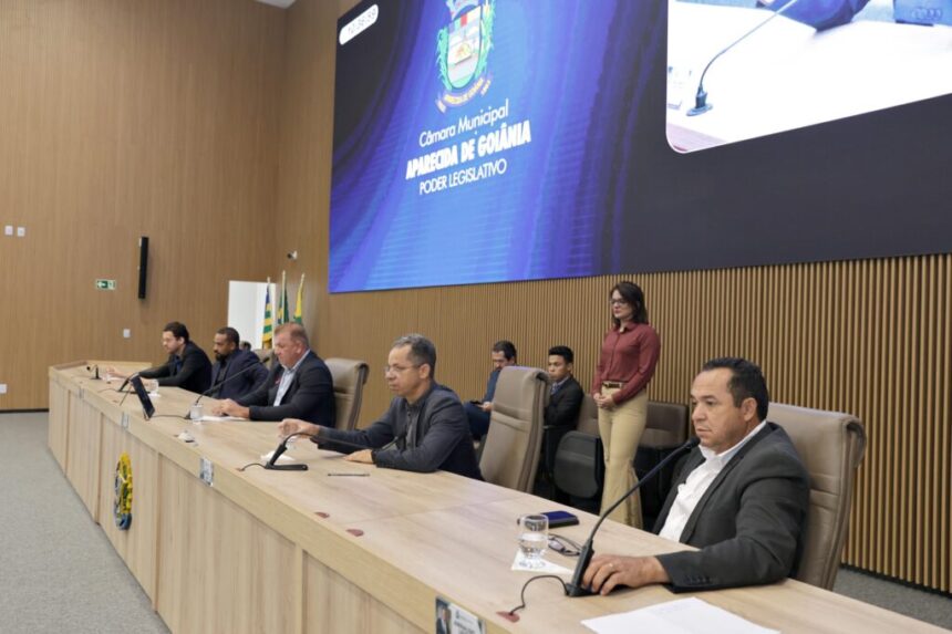 Aparecida aprova projeto que prioriza alfabetização até o 2º ano e recuperação da aprendizagem
